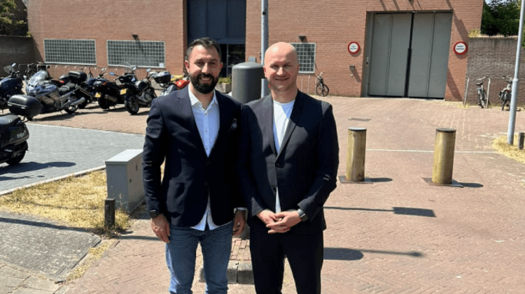 Ministri Krasniqi dhe kryetari i Shtimes vizituan ish-krerët e UÇK-së