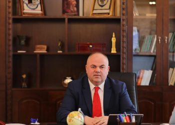 Çantat përgjuese, prodhim indian”, si e “hëngri” Safet Gjici skandalin