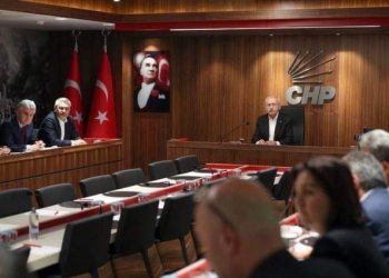‘Tërmet’ në opozitën e Turqisë!