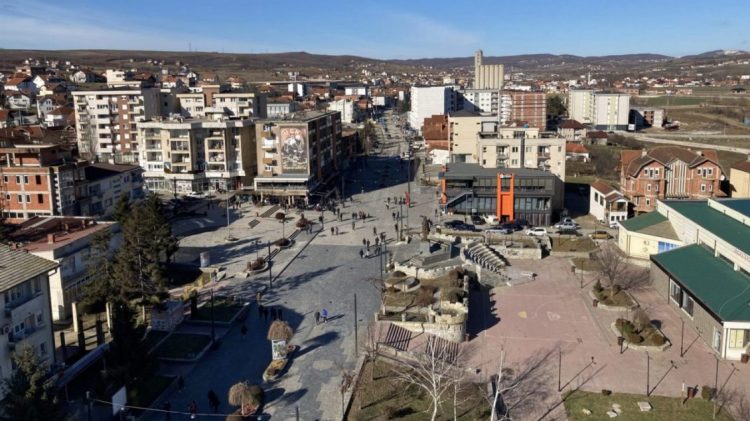 Skenderaj, dy vajza të mitura largohen nga shtëpia dhe përmes telefonit i shkaktojnë dhunë psikike nënës së tyre