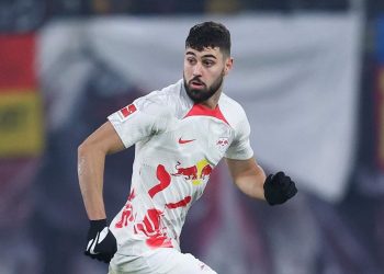 Në fillim finalja e pastaj merkato, City në kontakte me mbrojtësin kroat