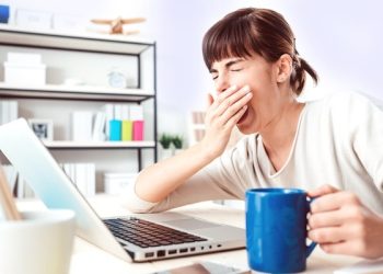 Përse ndjeheni të lodhur gjatë gjithë ditës dhe si ta shmangni këtë?