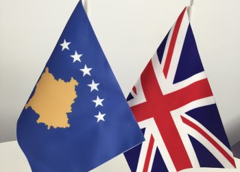 Fillimisht ShBA-ja, tash edhe Britania e Madhe – kërkohet lirimi i menjëhershëm i policëve të rrëmbyer