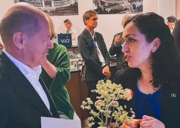 Osmani takohet me kancelarin Scholz dhe presidentin Steinmeier, diskutojnë për situatën në veri