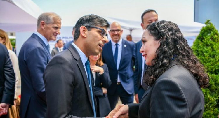 Osmani takon kryeministrin e Britanisë së Madhe, deputetja Kearns: Ishim një nga vendet e para që njohëm pavarësinë e Kosovës