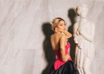 Elona Ndrecaj, vajza që do na bëjë krenar me paraqitjen e saj në Miss World