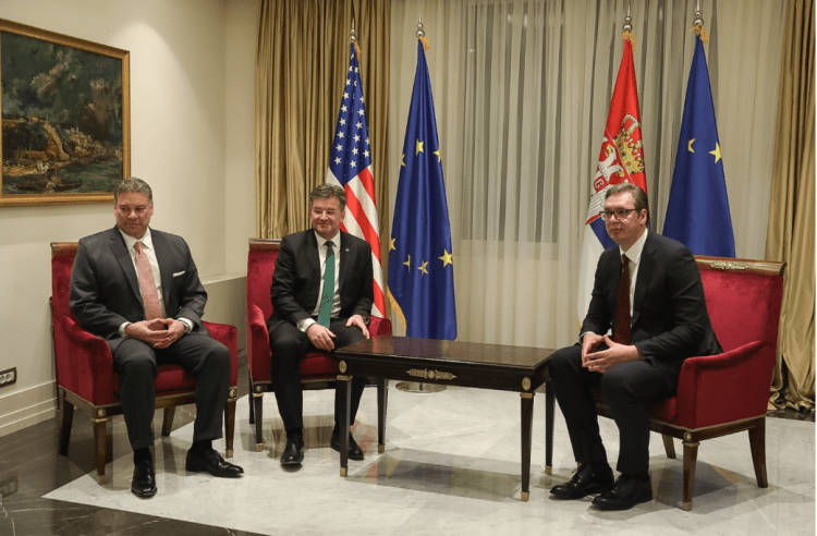 Kurti: Escobar dhe Lajçak po vijnë tek ne me kërkesat e Serbisë