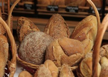 Si të zgjidhni bukën e duhur për të mos shtuar peshë?