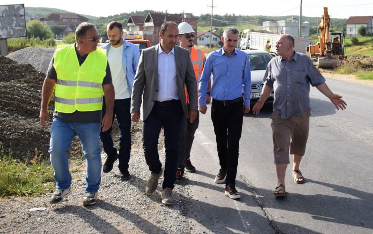 Rruga Komoran-Drenas-Skenderaj po zgjerohet, thotë Kurti