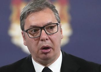 Drashkoviqi: Nëse Vuçiqi e mban Vulinin drejtor të BIA-s, Serbia do të izolohet si në vitet ’90