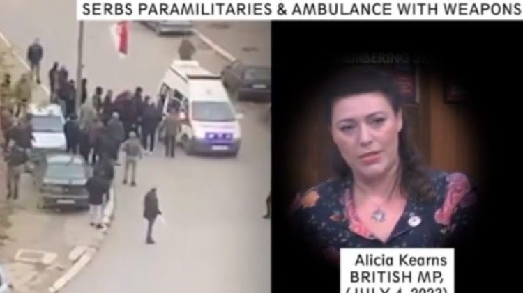 “Kontrabanda me armë”, Musliu: Pse ndalon një “autoambulancë” në mes të rrugës, ku janë të mbledhur disa huliganë?