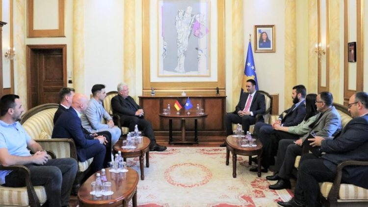 Konjufca falënderon Gjermaninë për mbështetjen e vazhdueshme