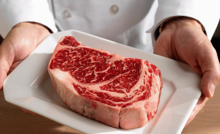 Çfarë i ndodh trupit nëse nuk konsumoni mish të kuq