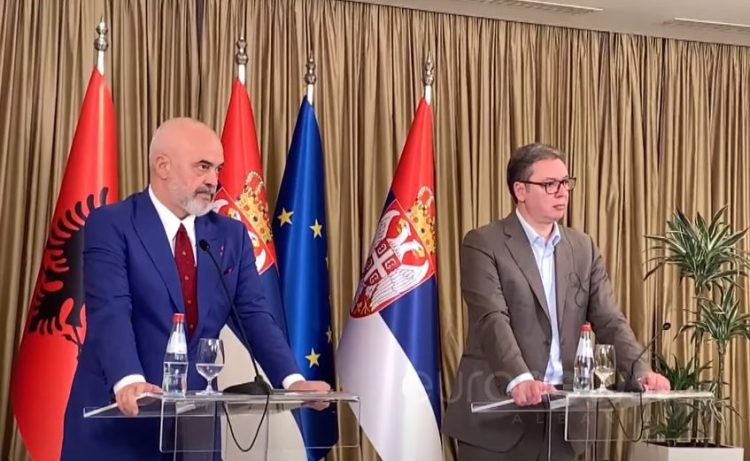 Kritika të ashpra për Ramën: Atë që s’mund ta bëjë presidenti i Serbisë, po e bën shërbyesi i Vuçiqit!