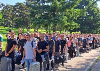 FSK njofton se kanë filluar stërvitjet ushtarake bazë për 316 rekrutë
