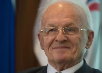 Rrëfimi i Gashit e Cakajt për Adem Demaçin: I prerë e fjalëshpatë