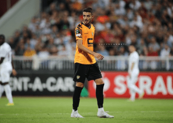 E kryer, Rrahmani transferohet te Rapidi i Bukureshtit