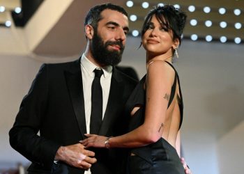 Me foton romantike, Dua Lipa uron partnerin në 41-vjetorin e lindjes