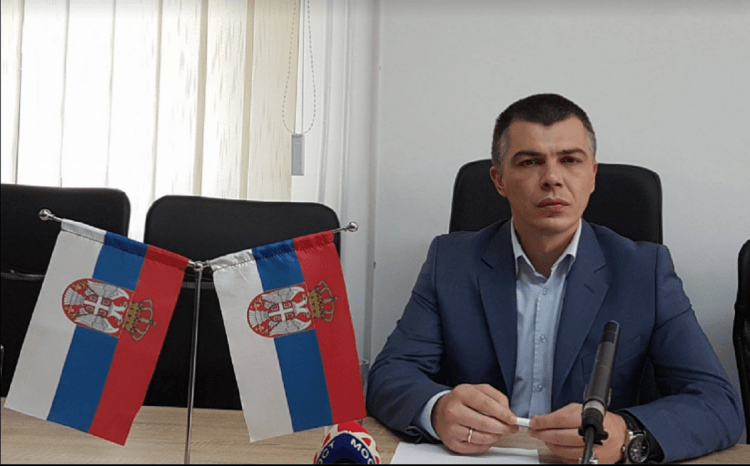 Policia e zë Jabllanoviqin duke e kaluar ilegalisht kufirin, u kap në rrugë dytësore