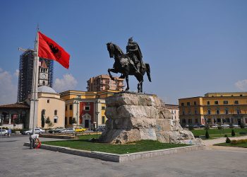 Temperaturat deri në 42 gradë në këto qytete të Shqipërisë