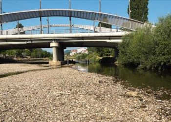 Gjendje alarmante në Ibër, lumi thahet si asnjëherë më parë