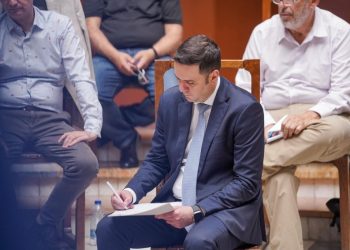 Abdixhiku: Dhuna në Kuvend është shëmti – e refuzojmë këtë qasje si mjet