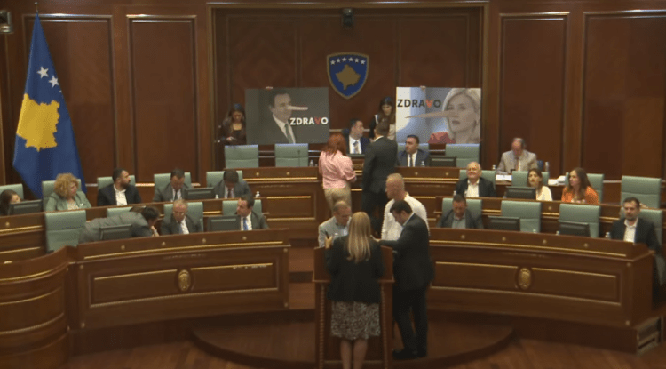 Musliu thotë se me largimin e Muratit dhe Bislimit plotësohen kërkesat dhe vazhdon seanca