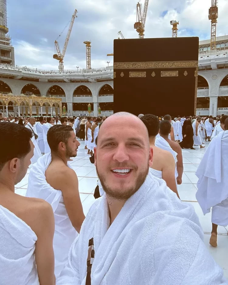 Mozzik: Trishtohem nga njerëzit që thonë ‘nuk besoj në Zot’