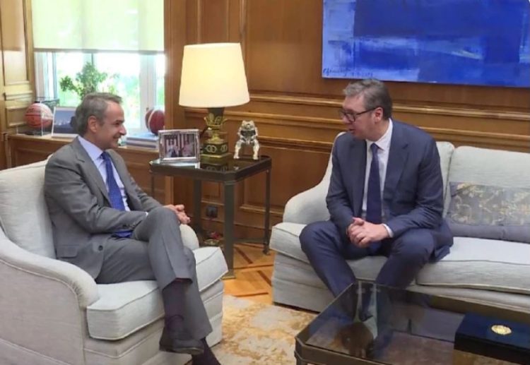 Vuçiq pas takimit me Mitsotakis: Miqtë grekë na konfirmuan se nuk e njohin Kosovën