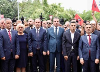 Kurtishi: Vizita e Kurtit trazoi politikanët maqedonas, doli në horizont mendësia jugosllavo komuniste