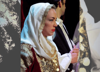 Greqia, 696 fshatra shqiptare