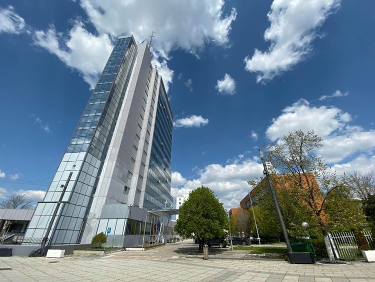 Qeveria mban mbledhje, pritet vendim i ri për regjistrimin e popullsisë