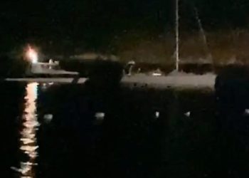 Sarandë, tre turqë mbetën në det të hapur, shpëtohen nga Policia Kufitare