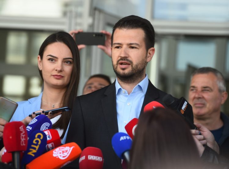Qëndrimi për Kosovën, Millatoviq i kundërpërgjigjet ministrit serb