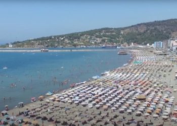 Shqiptarët e Kosovës janë të parët, maj-korrik. 1.5 milionë qytetarë nga Kosova! Të dytët, italianët