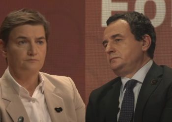 Përplasje Bërnabiq-Kurti në Forumin e Bledit, kryeministri i Republikës sonë duartrokitet nga të pranishmit
