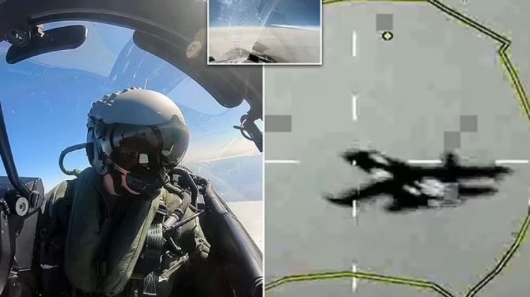 Piloti i forcave ajrore britanike ballafaqohet me tre aeroplanë rusë  Pamjet që tregojnë se si piloti i forcave ajrore britanike ballafaqohet me tre aeroplanë rusë