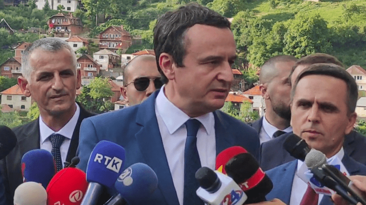 Kryeministri: Në rrugën Prizren – Tetovë është paraparë tunel