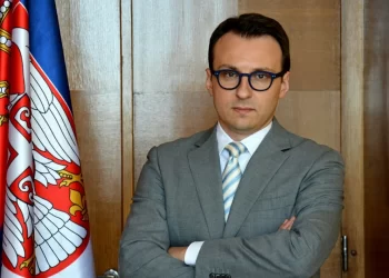 Petkoviqi i reagon Hovenierit: Lista Serbe është zë i serbëve dhe jo i ambasadave