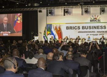 Putin: Do të vazhdojmë të punojmë për të zgjeruar ndikimin e BRICS në botë
