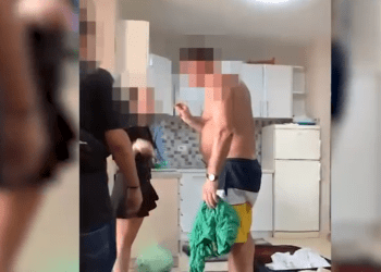 VIDEO/ “Më dëmtuan pajisjet e shtëpisë”, kosovari mban peng 6 turistë italianë në Sarandë