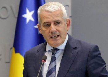 Sveçla publikon pamjet e aksionit të Policisë së Kosovës në veri, ja çka u konfiskua