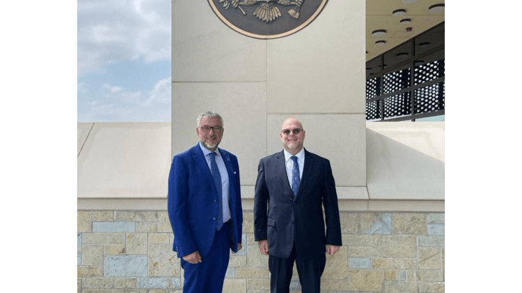 Shefi i EULEX-it takon ambasadorin Hovenier, bisedojnë për sundimin e ligjit si dhe Policinë