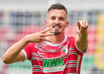 Zyrtare: Mërgim Berisha largohet nga Augsburgu, mbetet në Bundesliga