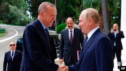 Vizita e Erdoganit në Rusi është kyçe për marrëveshjen e grurit ukrainas