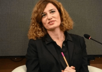 Ish-ministrja malazeze, Vuçiqit: Derisa jeni ju të jeni në pushtet, unë nuk do të vij më në Serbi