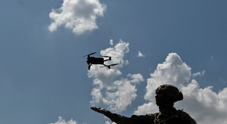 Rusia rrëzon tre dronë ukrainas afër Moskës