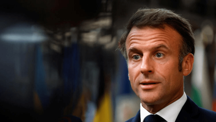 Presidenti francez, Emmanuel Macron paralajmëron masa ndaj Kosovës e Serbisë nëse nuk “sillen me përgjegjësi”
