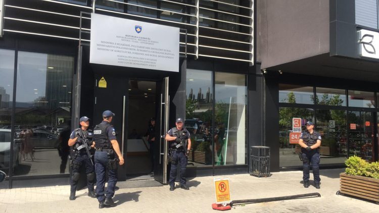 “Subvencionet 3”, 4 të akuzuarit dënohen me 28 muaj burgim dhe 3 mijë euro gjobë