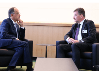 Begaj takohet me Lajçakun: Shqipëria mbetet e vendosur të luajë rolin e saj për rikthimin në tryezën e dialogut